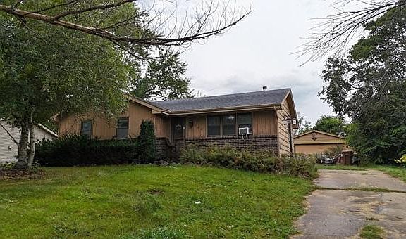 2nd image of 720 Adair St