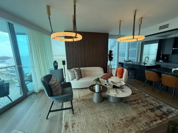 888 Biscayne Blvd APT 1509, Miami, FL 33132