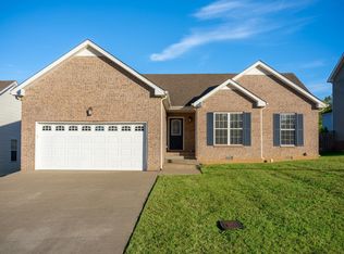 2641 Arthurs Ct, Clarksville, TN 37040