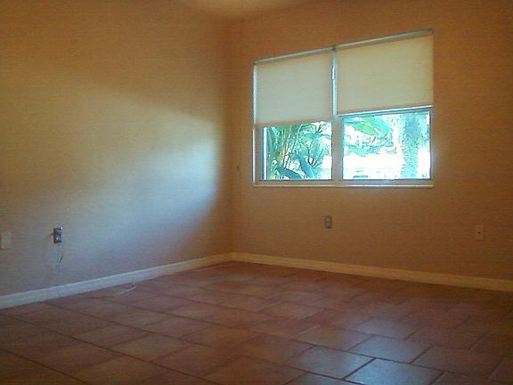 front room living/dining