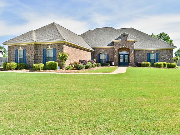2nd image of 1231 Laurel Brook Ln