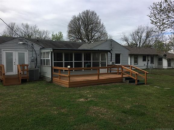 3rd image of 314 E Falletti Ave
