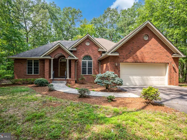 108 Birch Ct, Locust Grove, VA 22508