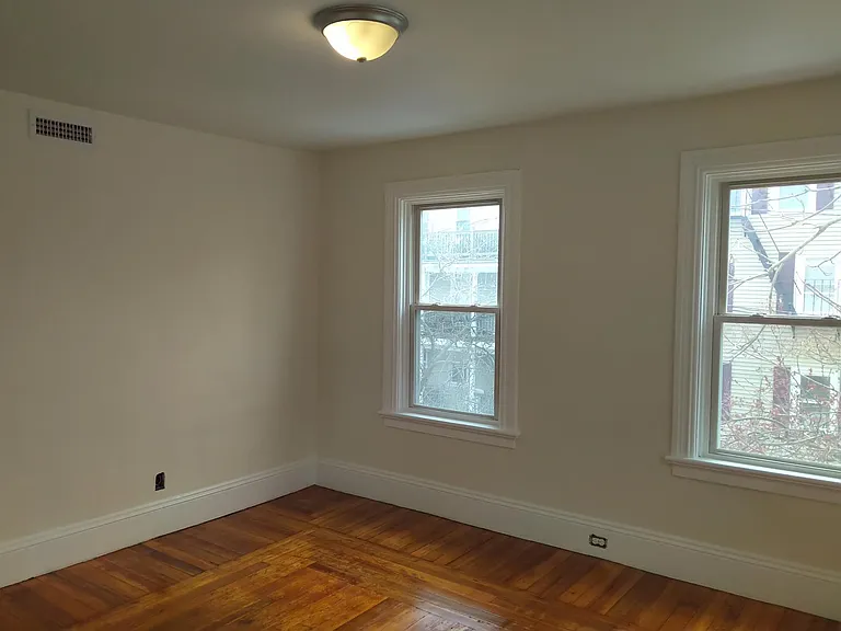8 E Transit St #2 — Photo 6