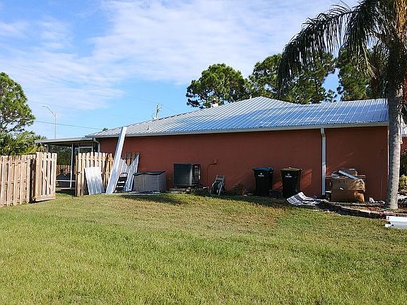 L side, garage, mstr & bath