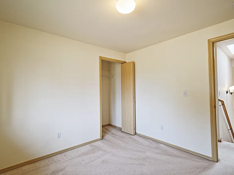 4006 NE 18th St — Photo 29