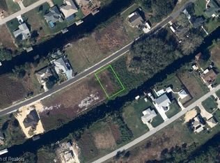 153 Mango Rd NE, Lake Placid, FL 33852