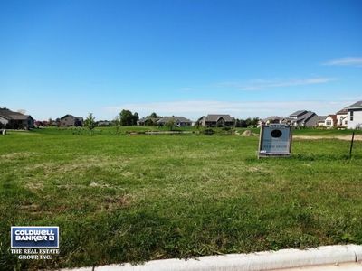 W5010 Cherrywood Dr, Sherwood, WI, 54169