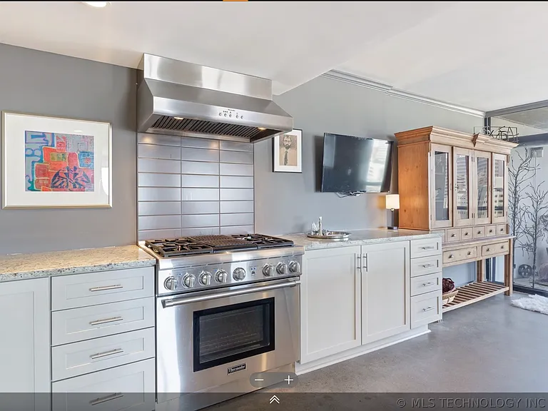410 W 7th St #1328 — Photo 13