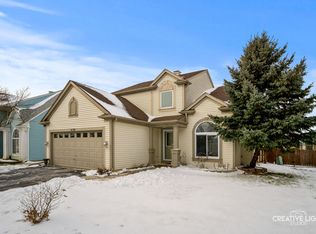 430 Persimmon Ln, Bartlett, IL 60103