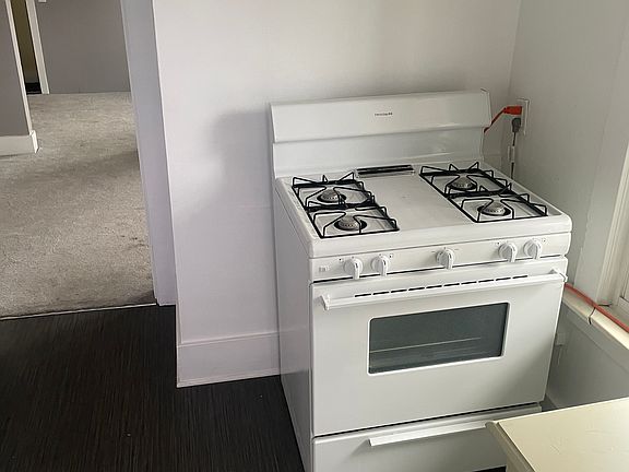 3rd image of 555 Starkweather St APT 2