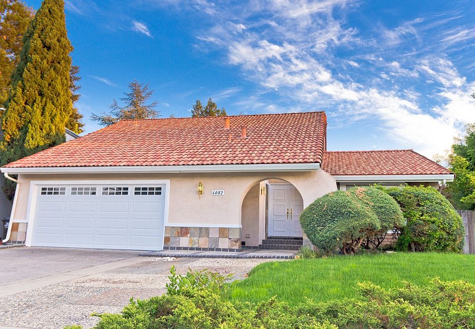 1st image of 6082 Paso Los Cerritos