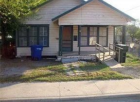 1st image of 2313 Summers St APT 3
