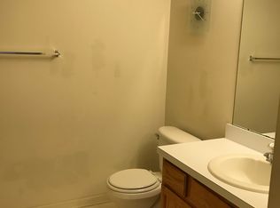78 Augusta Dr, Columbus, NJ 08022