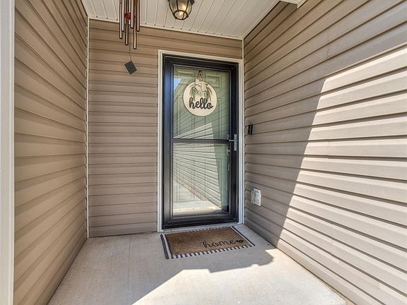 2nd image of 1217 SW 151st Cir