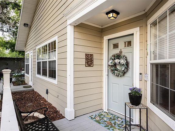 4th image of 5027 SW 9th Ln