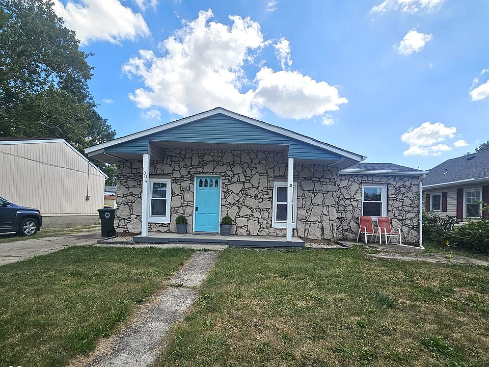 1st image of 1004 N Brady St