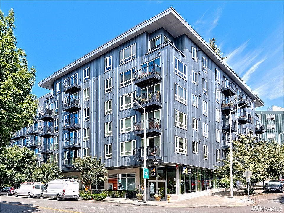 1st image of 3104 Western Ave Unit 609