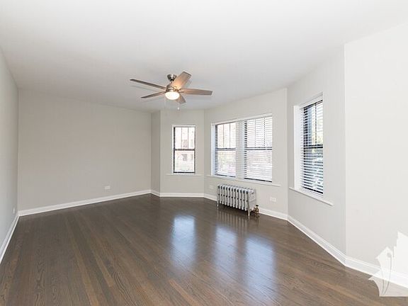 5th image of 4547 N Leavitt St