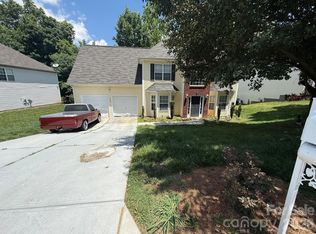 5102 Eagle Creek Dr, Charlotte, NC 28269