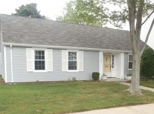 119 E Rossmoor Dr, Monroe Township, NJ 08831