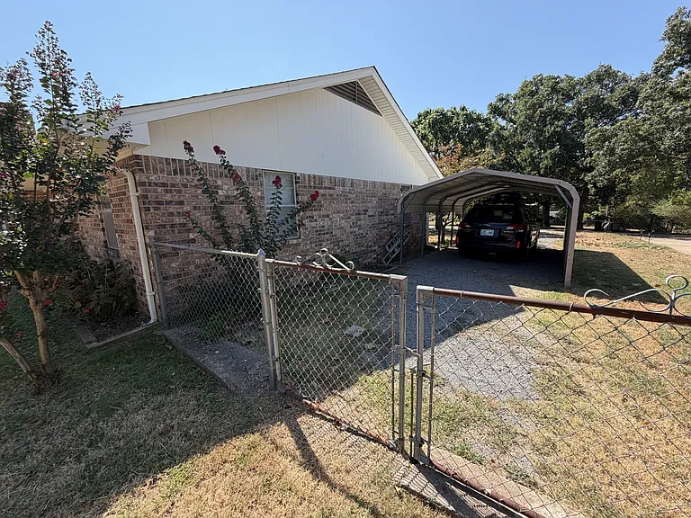 116 Fern Dr — Photo 35
