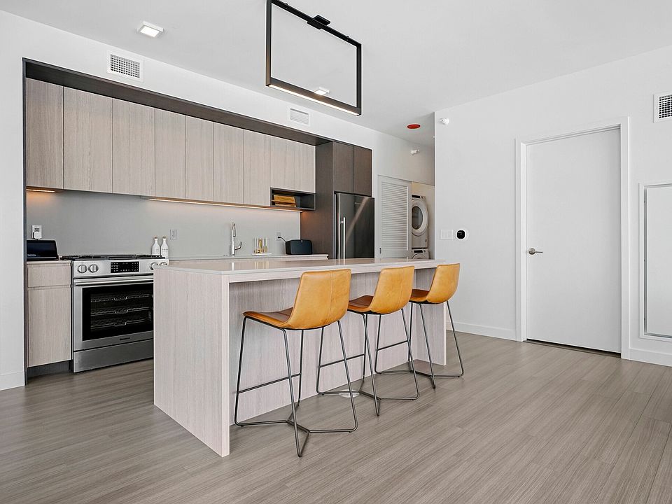 1st image of 1230 S Indiana Ave #4401
