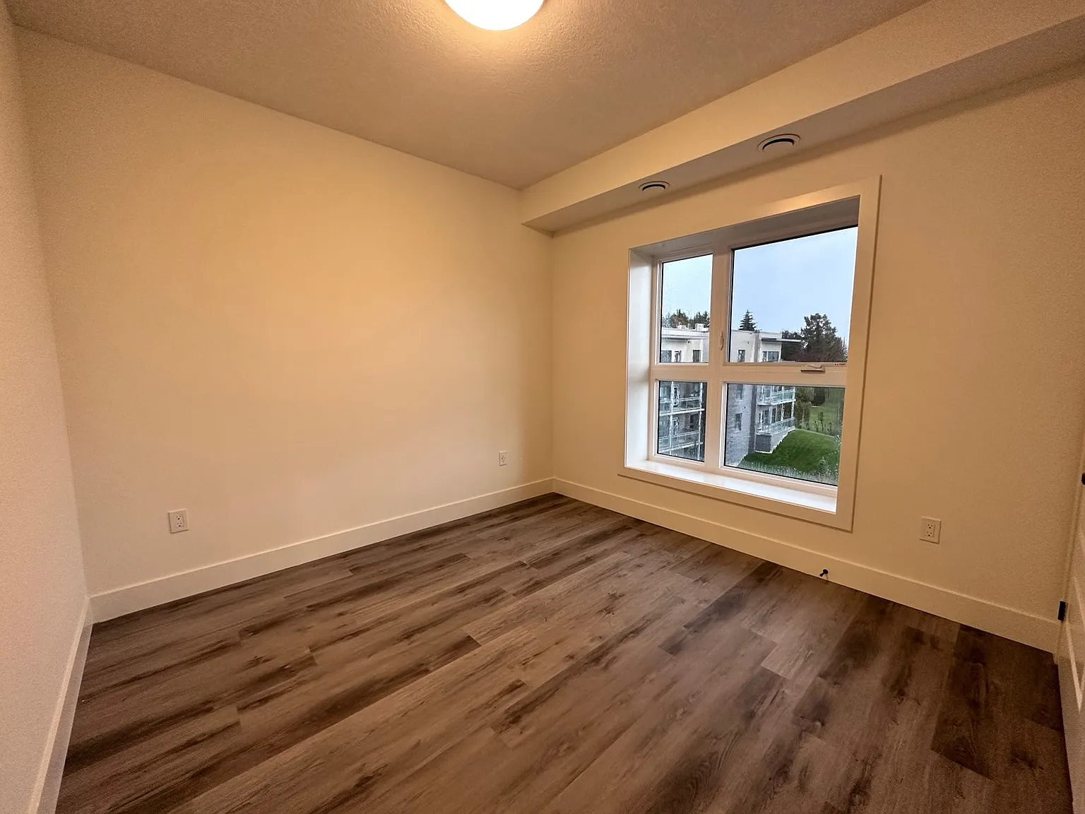 1101 Lackner Place Kitchener — Photo 4