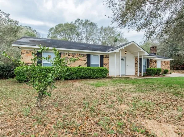 5225 Newburn Rd, Mobile, AL 36613