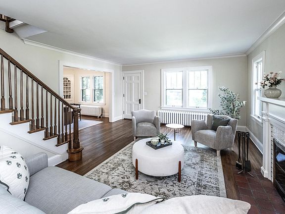 5th image of 4717 W 28th St