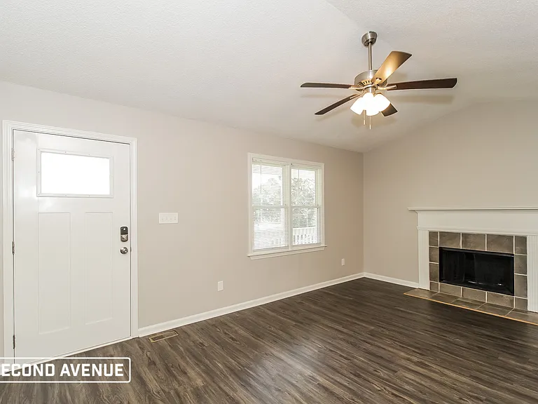 312 Wesley Mill Pl — Photo 2