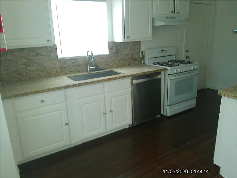 5319 Newkirk Ln — Photo 10