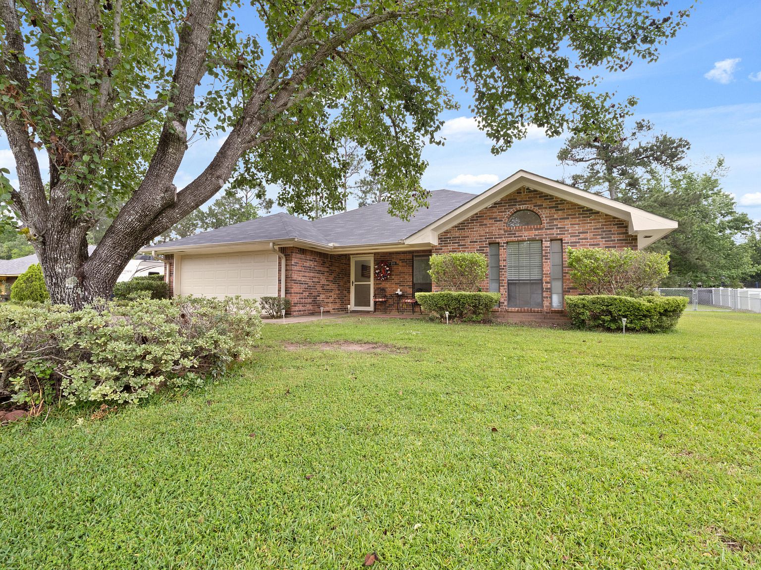 211 Colony Park Dr, Leesville, LA 71446 MLS 186110 Zillow