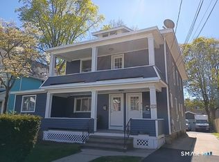 464 3rd Ave, West Haven, CT 06516