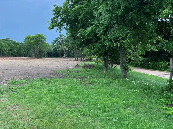 2804 Rutledge Rd, Cleburne, TX 76031