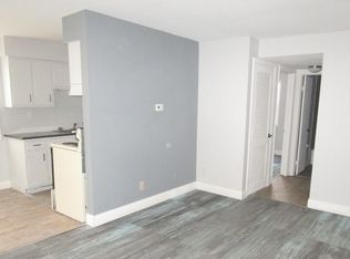 634 S Main St #2B, New Castle, IN 47362