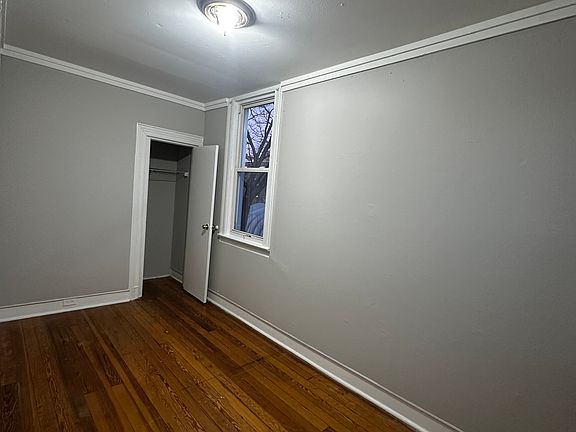 3rd image of 84 Carlton Ave APT 2R