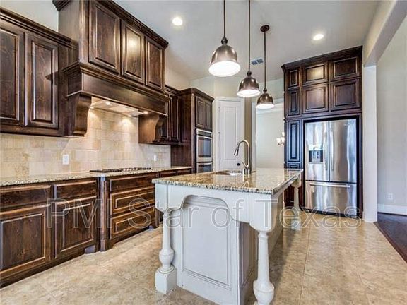3rd image of 7509 Rockyford Dr