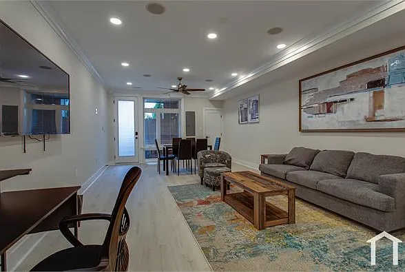 2230 Nicholson St SE #1 — Photo 6
