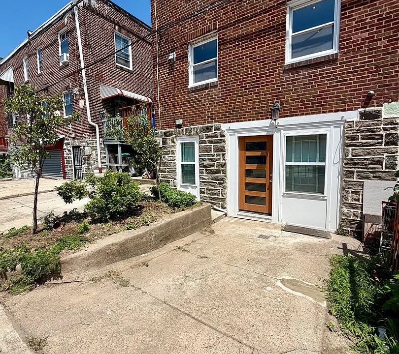 216 Glencoe Rd