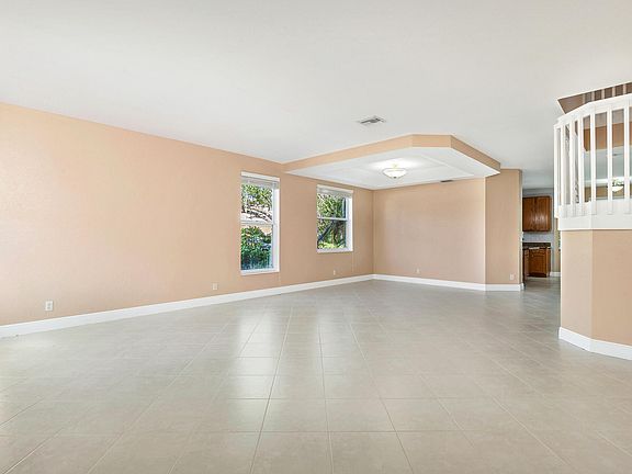 5th image of 4197 Bahia Isle Circle