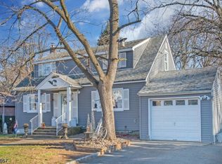 864 Paterson Ave, Maywood, NJ 07607