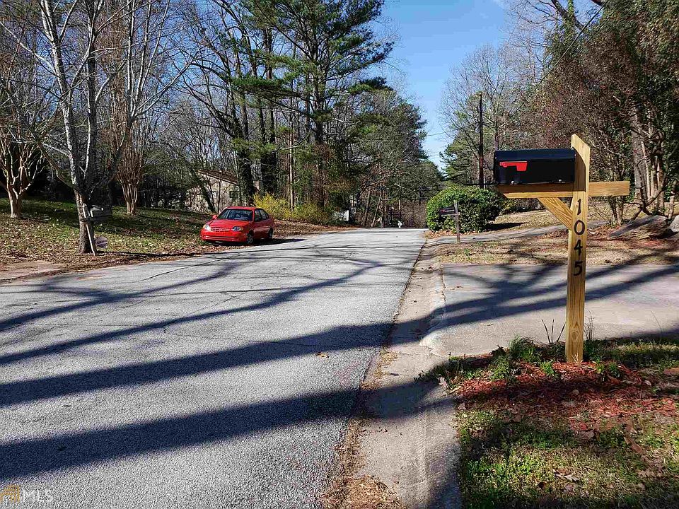 2nd image of 1045 Millard Rd #24