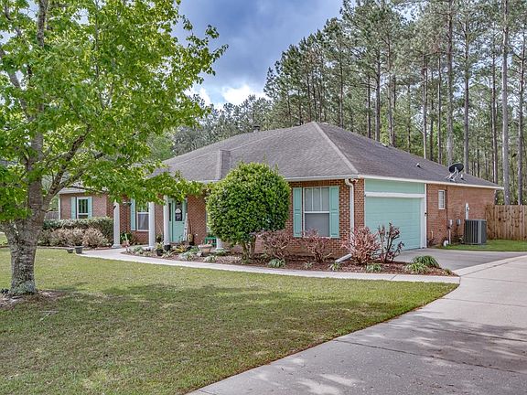 4th image of 137 Parkside Cir