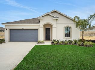 2953 Supermarine Rd, Tavares, FL 32778
