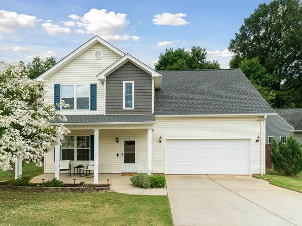 246 Waxberry Ct, Boiling Springs, SC 29316