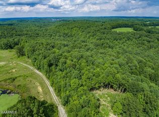 Crockett Cemetery Rd, Jamestown, TN 38556
