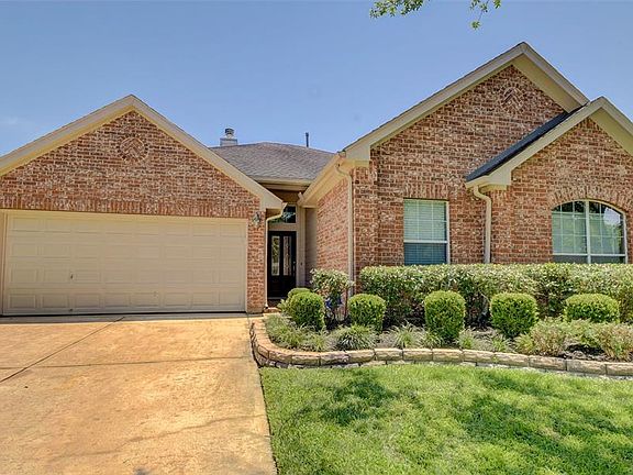 3rd image of 18027 Parkwille Ln