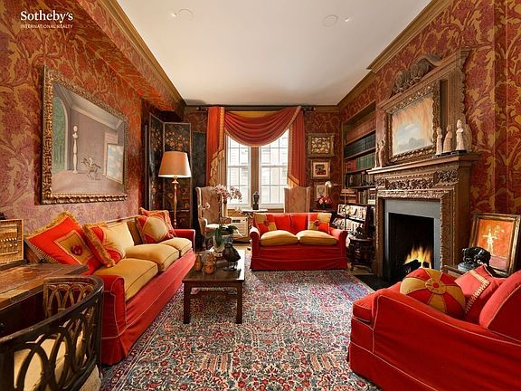 3rd image of 895 Park Ave