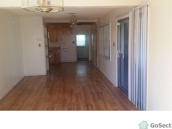 2nd image of 536 Karen St